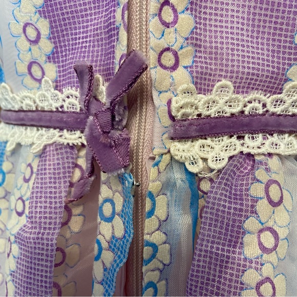 Vintage 1970s Lorrie Deb blue and purple flocked floral long sleeve dress - Picture 7 of 8